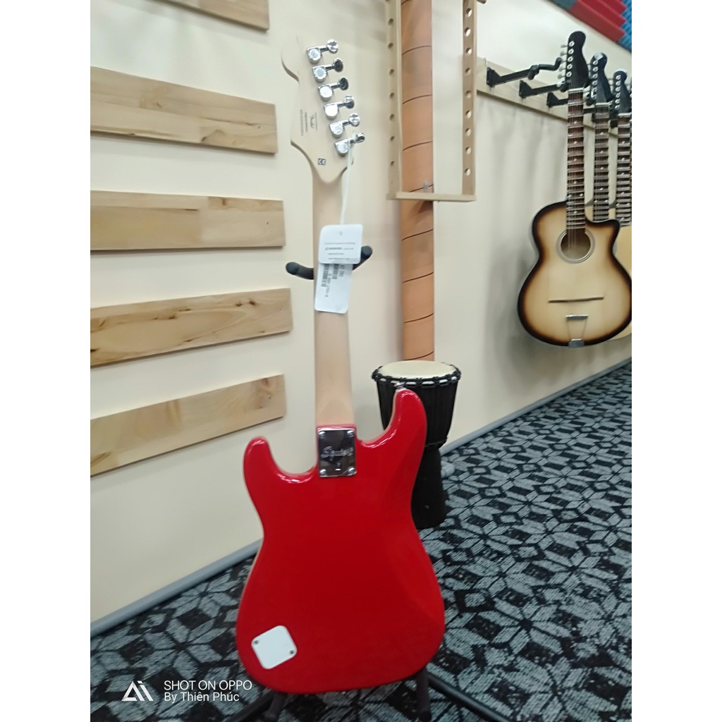 Guitar Squier MINI