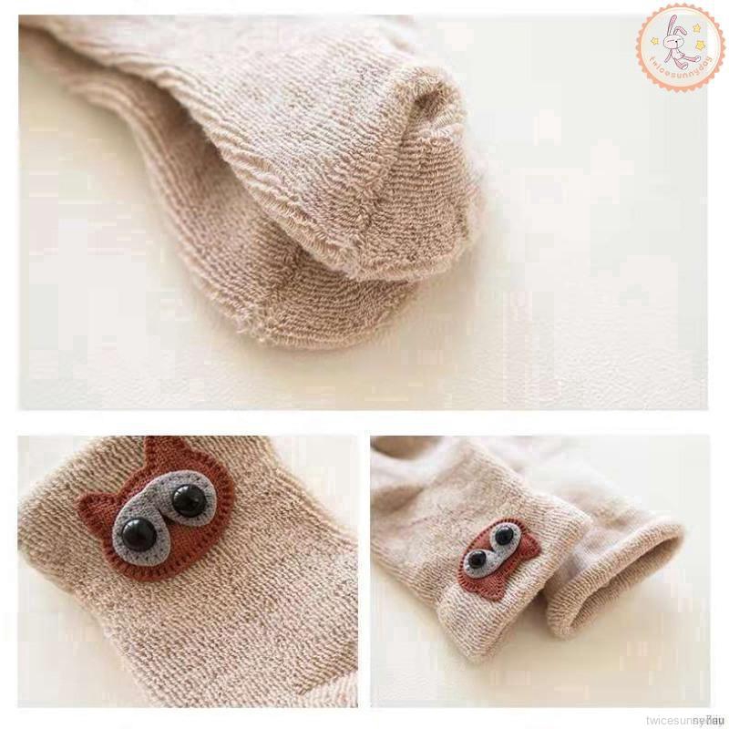 Set 3 đôi tất cho bé sơ sinh thiết kế thoáng khí xinh xắn