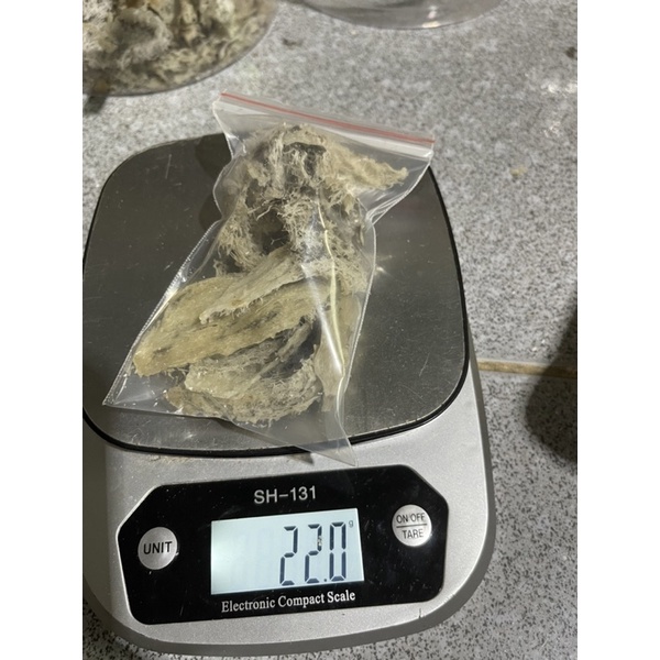100gram YẾN THÔ VỠ TỔ MẢNH TO TỔ YẾN NHÀ NUÔI BỄ TỔ SHOP TẶNG KÈM NHÍP VÀ ĐỒ CHƯNG