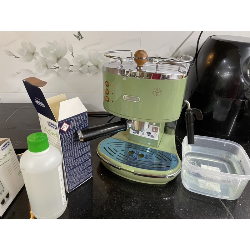 Dung dịch vệ sinh máy pha cà phê Delonghi 200ml