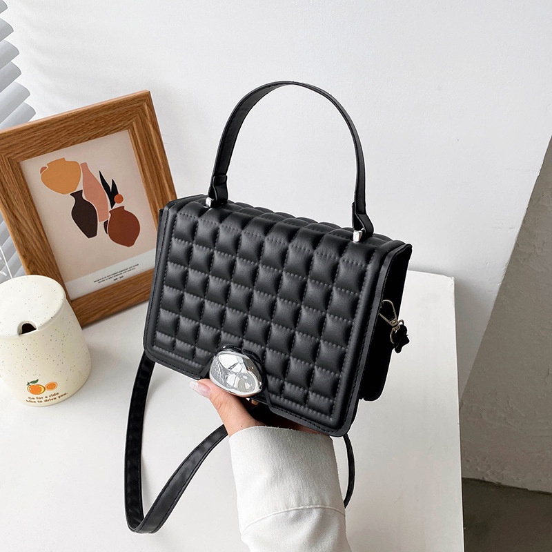 Túi xách đeo vai hình vuông cỡ nhỏ thời trang mùa hè 2021