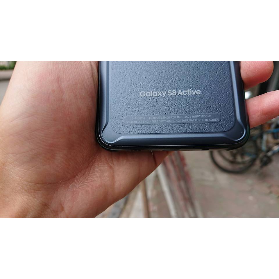 Điện thoại Samsung Galaxy S8 Active | Máy bền pin trâu | Kháng nước, kháng bụi IP68 mua tại Playmobile