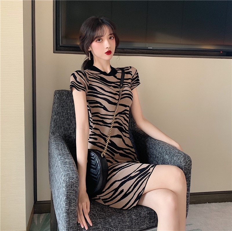 Đầm ôm Ngắn Tay Họa Tiết Da Báo Thời Trang | BigBuy360 - bigbuy360.vn