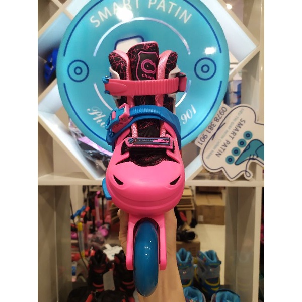 Giày patin chính hãng CX Skating shoes nhựa đúc cao cấp, có thiết kế khóa bánh tự động