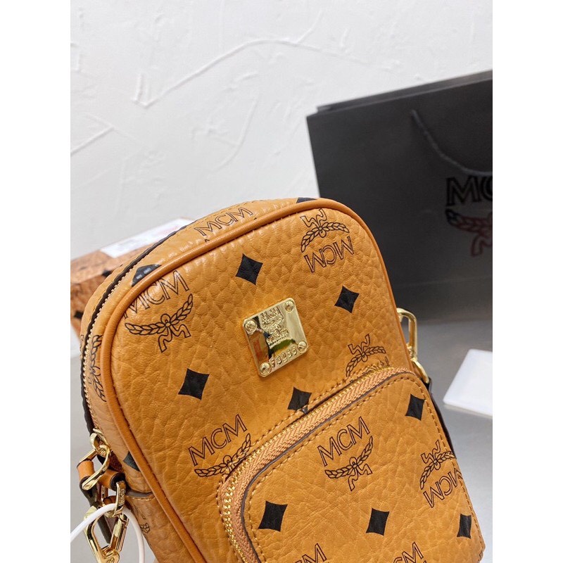 TÚI ĐEO CHÉO MCM NỮ