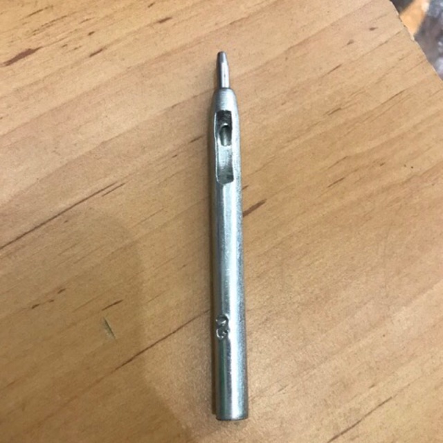 Cây đục lỗ 1.5 mm và 2 mm