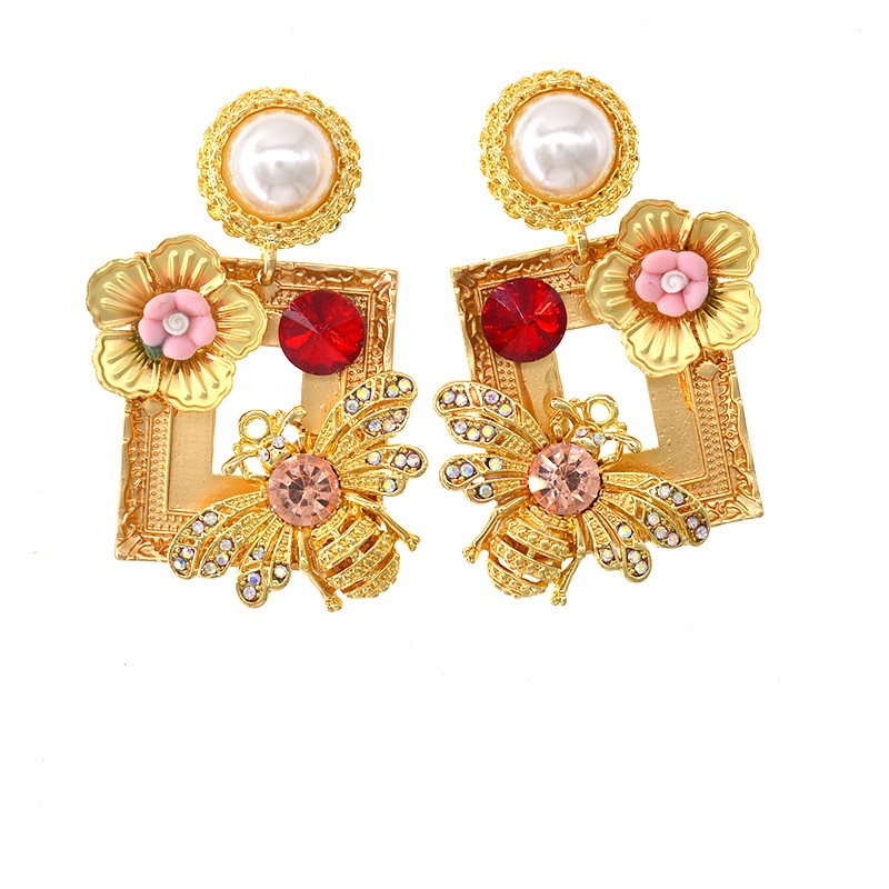 Khuyên Tai Hình Vỏ Sò Đính Hạt Ngọc Trai Phong Cách Cổ Điển Dành Cho Nữ