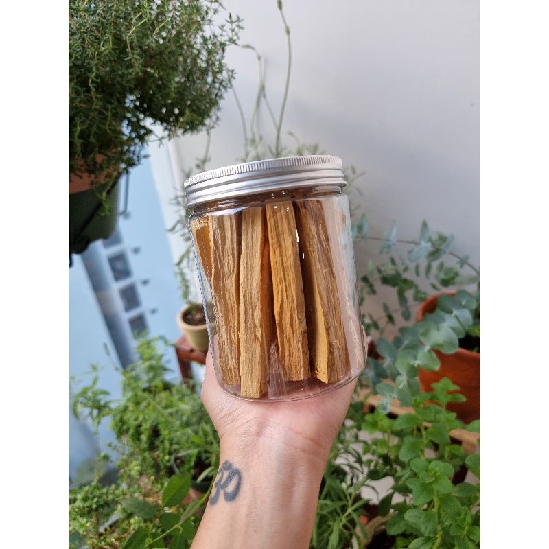 Sỉ Palo Santo hay còn gọi Gỗ Thánh Peru, Gỗ Trắc Xanh dùng thanh tẩy, xông nhà