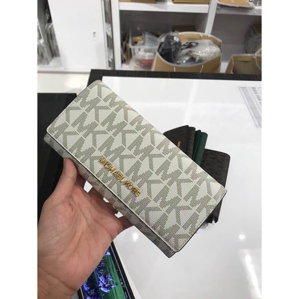 VÍ CẦM TAY MICHAEL KORS