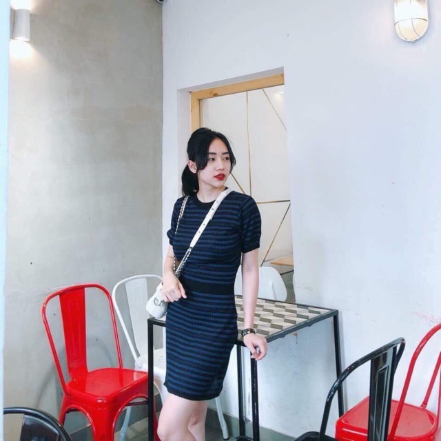 Váy len kẻ zr sale 50%