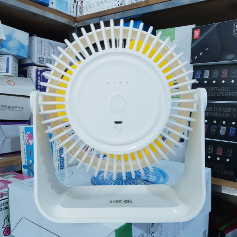 Quạt Sạc Để Bàn Siêu Mát Có Đèn Led NĐ-2005