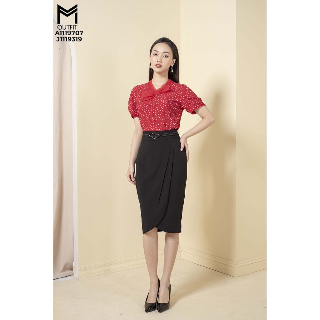 [Mã FASHIONMALLT4 giảm 15% đơn 150k] Chân váy ôm cạp phối đai MMOutfit J1119319 | BigBuy360 - bigbuy360.vn