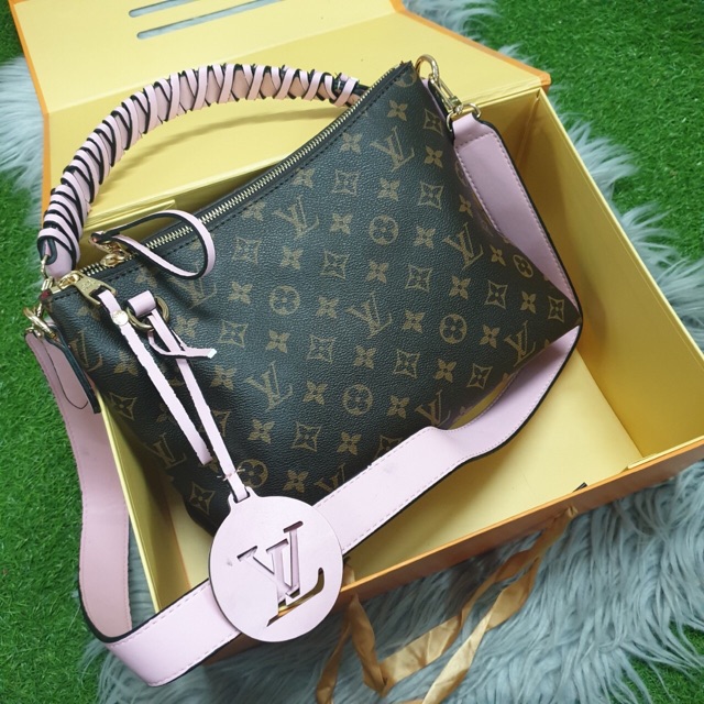 Túi xách ngọc trinh locky bb Super lót nhung  có hộp