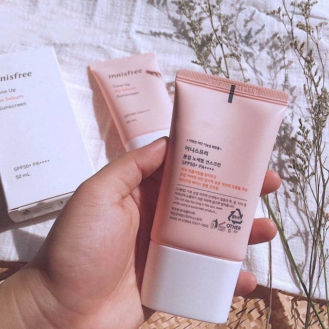Kem Chống Nắng Innisfree Tone Up No Sebum Sunscreen SPF50 PA++++ (50ml) | BigBuy360 - bigbuy360.vn