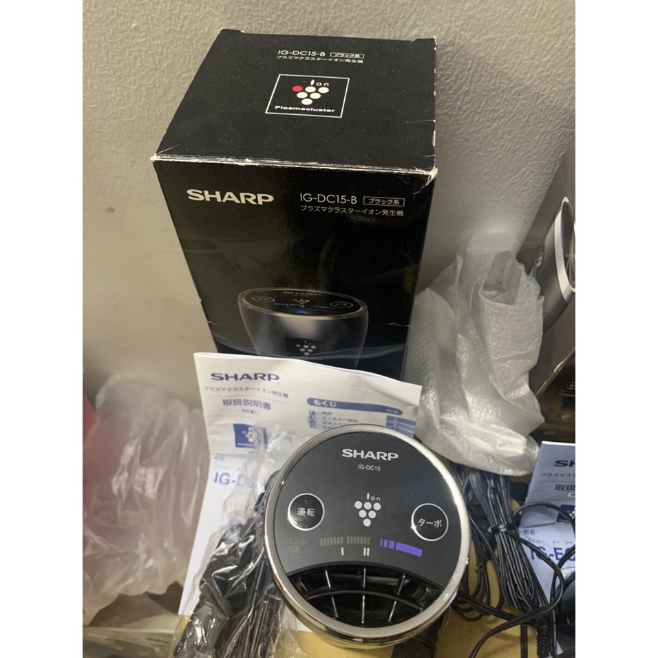 Máy lọc không khí ô tô : Sharp IG-DC15, Sharp IG-FEC15, Sharp IG-FC15 - 25000 -75000 ĐƠN VỊ ION