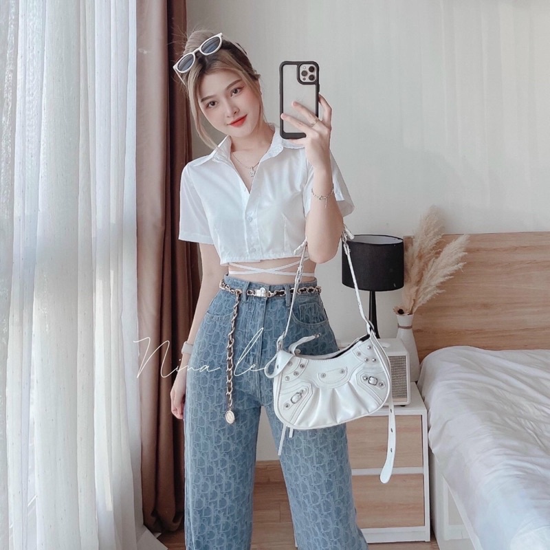Áo croptop cổ Đức đan dây sexy