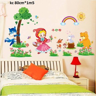 Decal dán tường bé quàng khăn đỏ