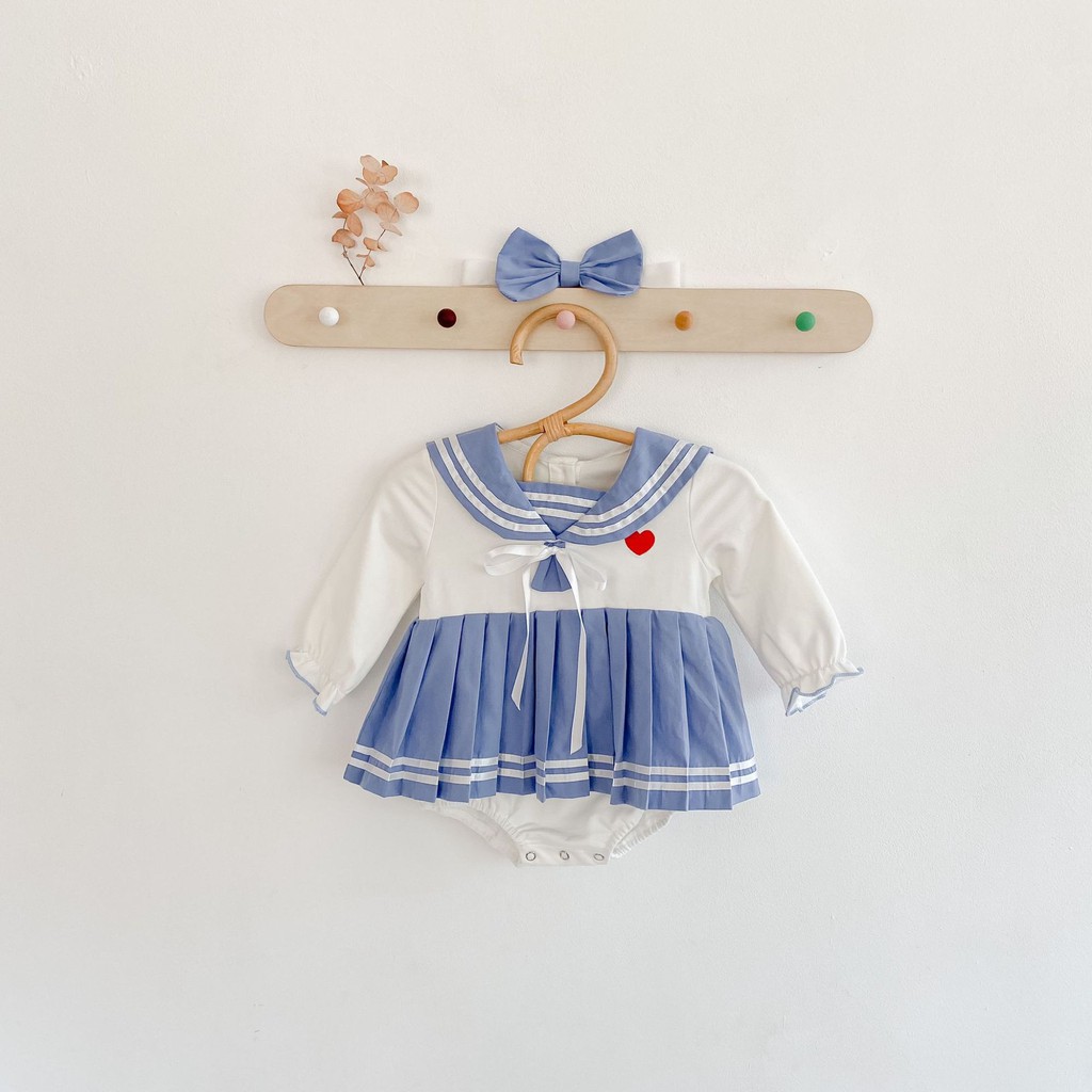 Áo Liền Quần In Hình Trái Tim Đáng Yêu Cho Bé