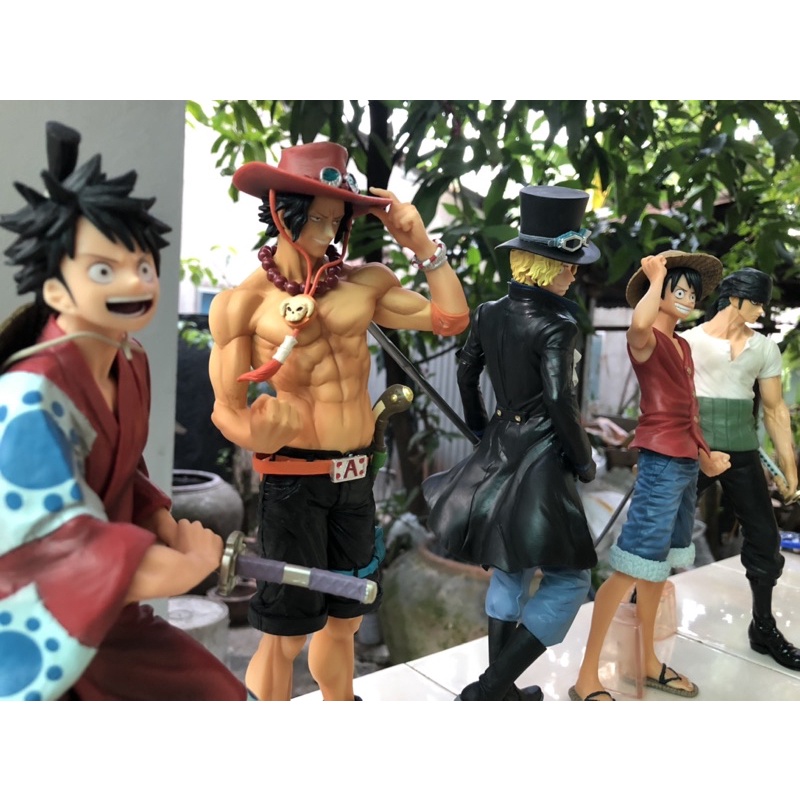 FAMHOUSE - Mô hình chính hãng qua sử dụng zoro sabo ace luffy