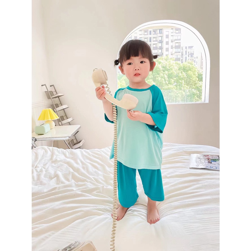 Bộ Đồ Ngủ 2 Món Áo Thun Tay Raglan Phối Quần Short Vải Mềm Nhiều Màu Tương Phản Thời Trang 2022 Cho Bé Gái