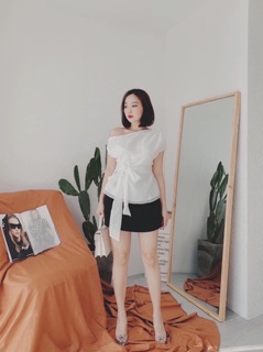 Áo lệch vai buộc nơ 2 màu
