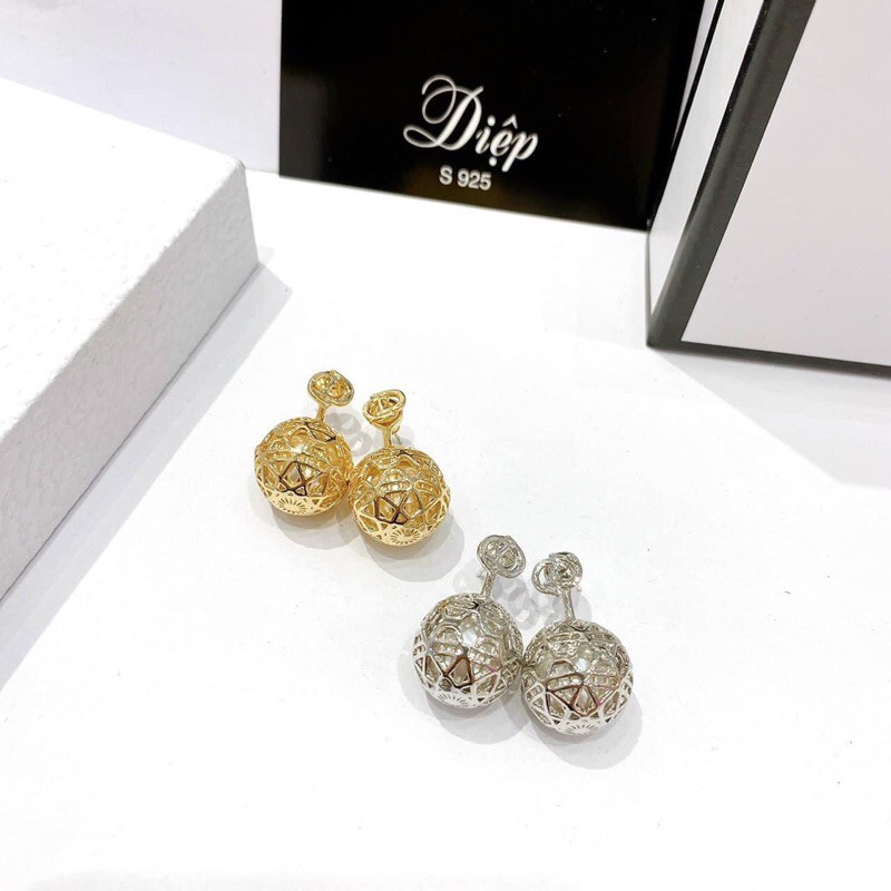 Khuyên tai, bông tai tròn cao cấp thương hiệu Di.or hoạ tiết đan xen lạ mắt 🍓