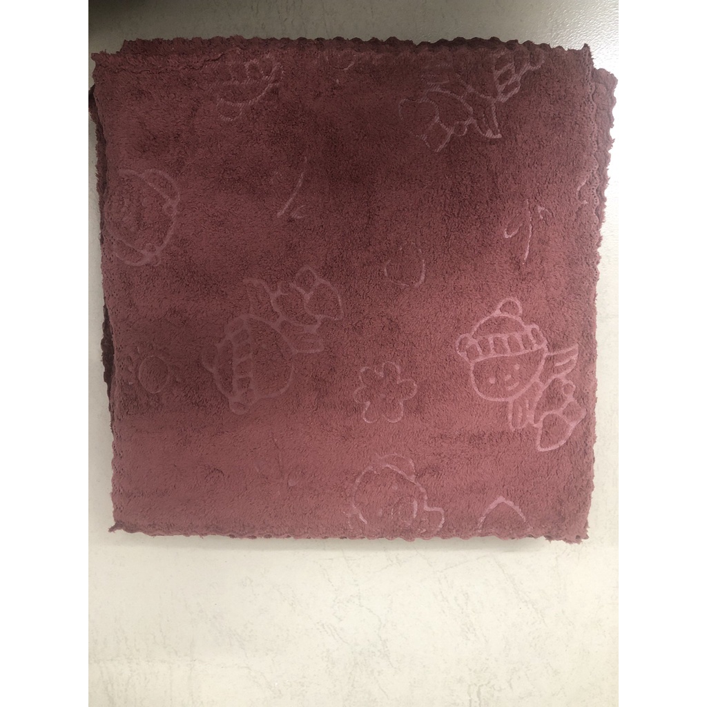 Khăn lau đa năng, mềm mại thấm nước. Kích thước 30x30cm, chất liệu microfiber.