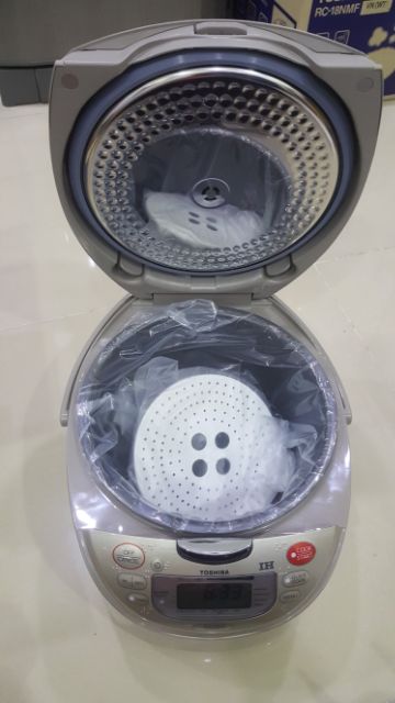 NỒI CƠM ĐIỆN CAO TẦN TOSHIBI RC-18RH MỚI 100% | BigBuy360 - bigbuy360.vn