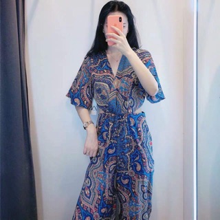 Jum hoạ tiết cut-out