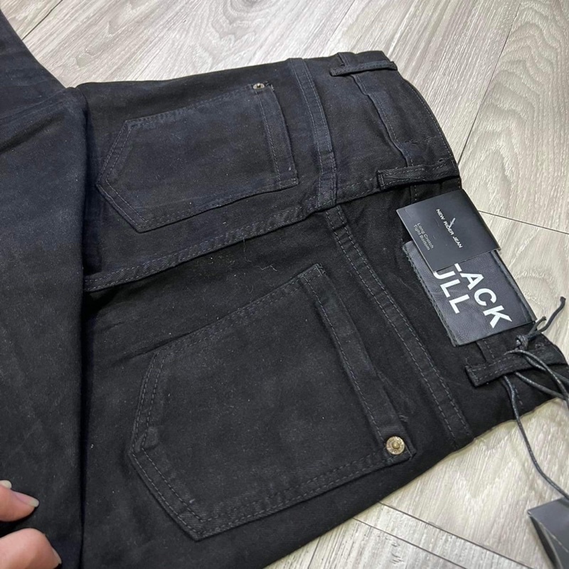 Quần bò nam đen trơn chất sịn học sinh 1529-2395, quần jean nam đen trơn dáng vừa dễ mix đồ, Bin Store