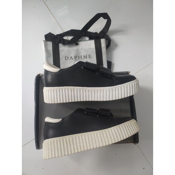 Giày bánh mì quay dán size 38 hàng si