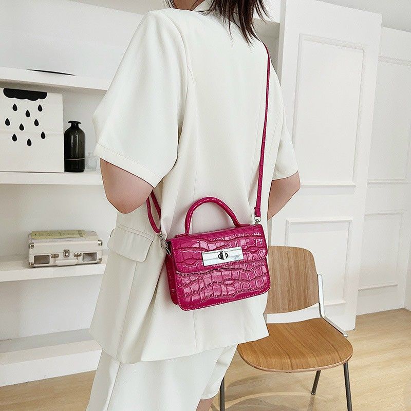 Túi Đeo Chéo Mini Kết Cấu Đơn Giản Phong Cách Retro Mùa Hè Mới Phổ Biến Cho Nữ