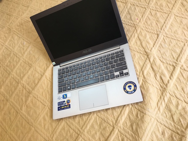 Laptop Asus ux32 vỏ nhôm mỏng nhẹ như Macbook Air đẹp sang trọng | BigBuy360 - bigbuy360.vn