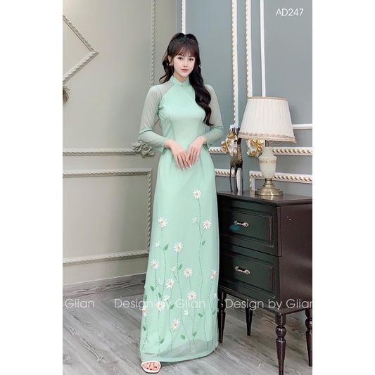 Áo dài 4 tà kết hoa thủ công