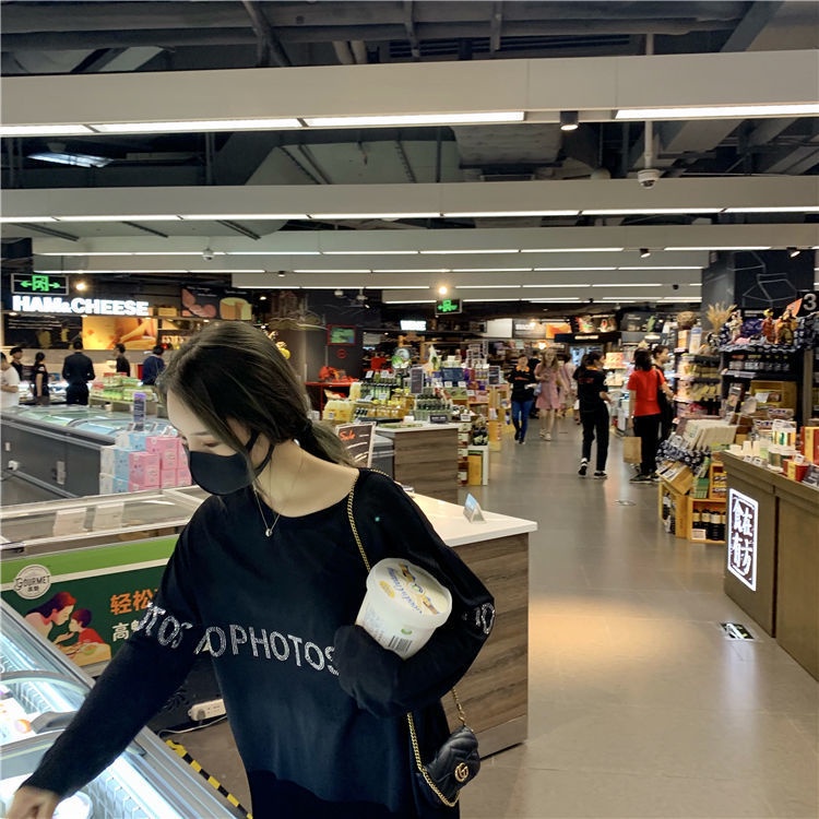 COZOK Áo thun tay dài form rộng họa tiết kim cương