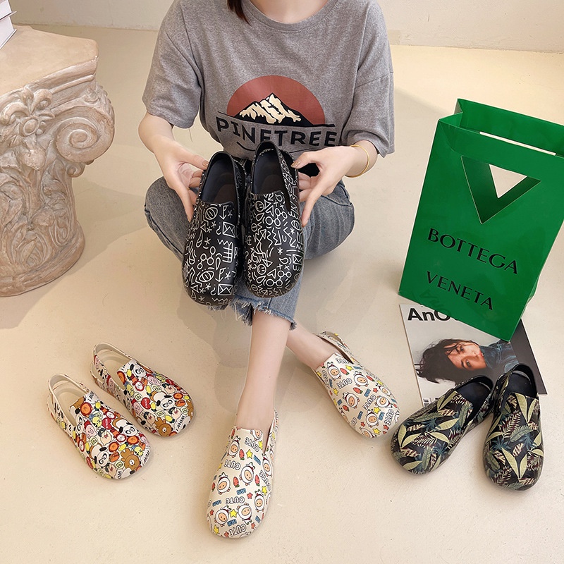 Giày sandal AYUER đế bằng phối họa tiết graffiti phong cách Hàn Quốc cho nữ