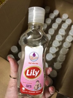 Gel rửa tay khô