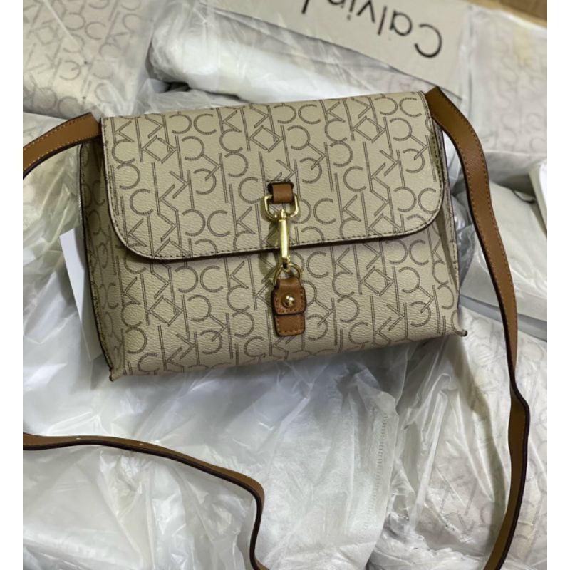 TÚI ĐEO CHÉO CKK XUẤT KHẨU SIZE 24CM