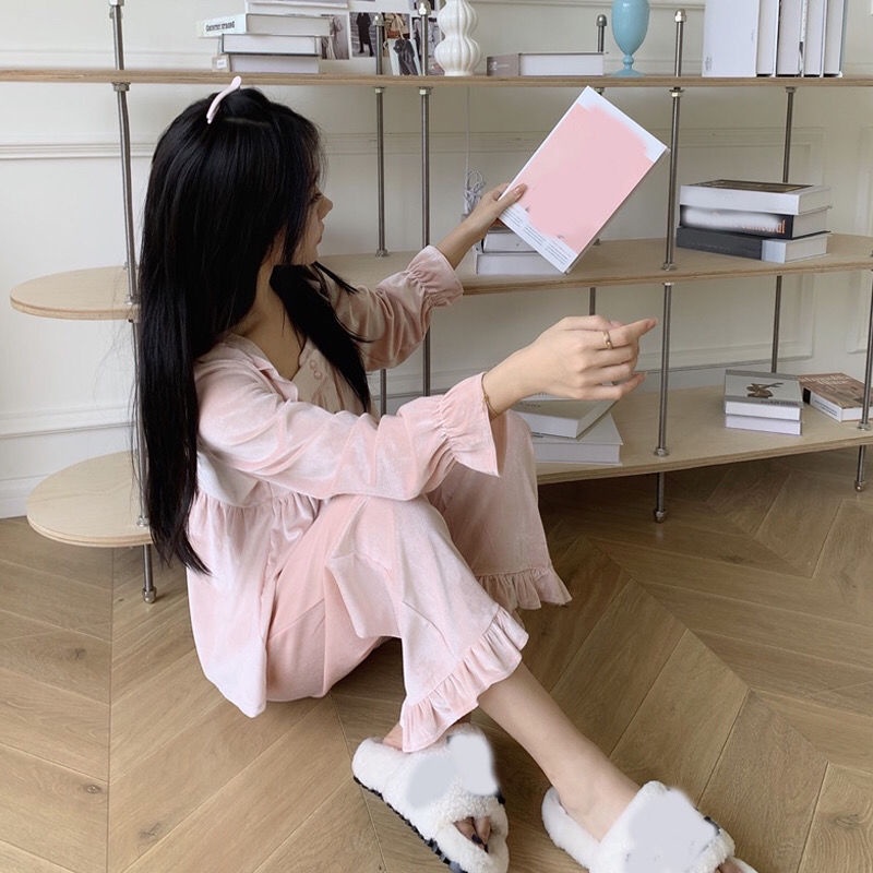 Bộ đồ ngủ chất nhung mỏng chui đầu phong cách công chúa ngọt ngào thời trang thu đông mới cho nữ