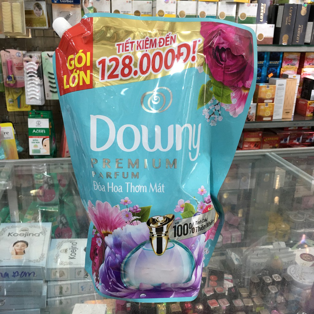 Nước xả vải Downy Đóa hoa thơm mát túi 2.3L
