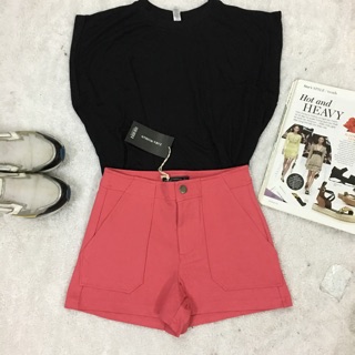 Quần soocs zara chất đẹp có giãn sz s m l từ 47-58 kg vừa Quần soocs zara chất đẹp có giãn sz s m l từ 47-58 kg vừa ....
