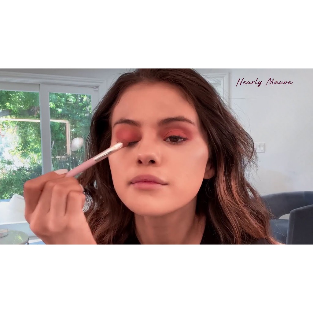 RARE BEAUTY Phấn Mắt Dạng Lỏng Stay Vulnerable Liquid Eyeshadow (Nội Địa US) | BigBuy360 - bigbuy360.vn