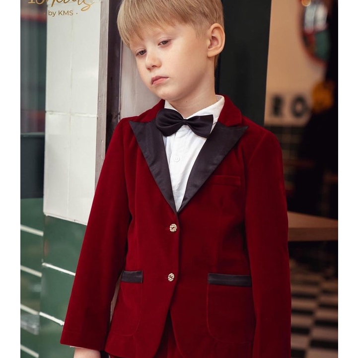 Bộ đồ vest nhung đỏ thiết kế cho bé trai đi chơi dự tiệc 137KIDS