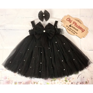 Đầm tutu công chúa cho bé màu đen huyền bí.