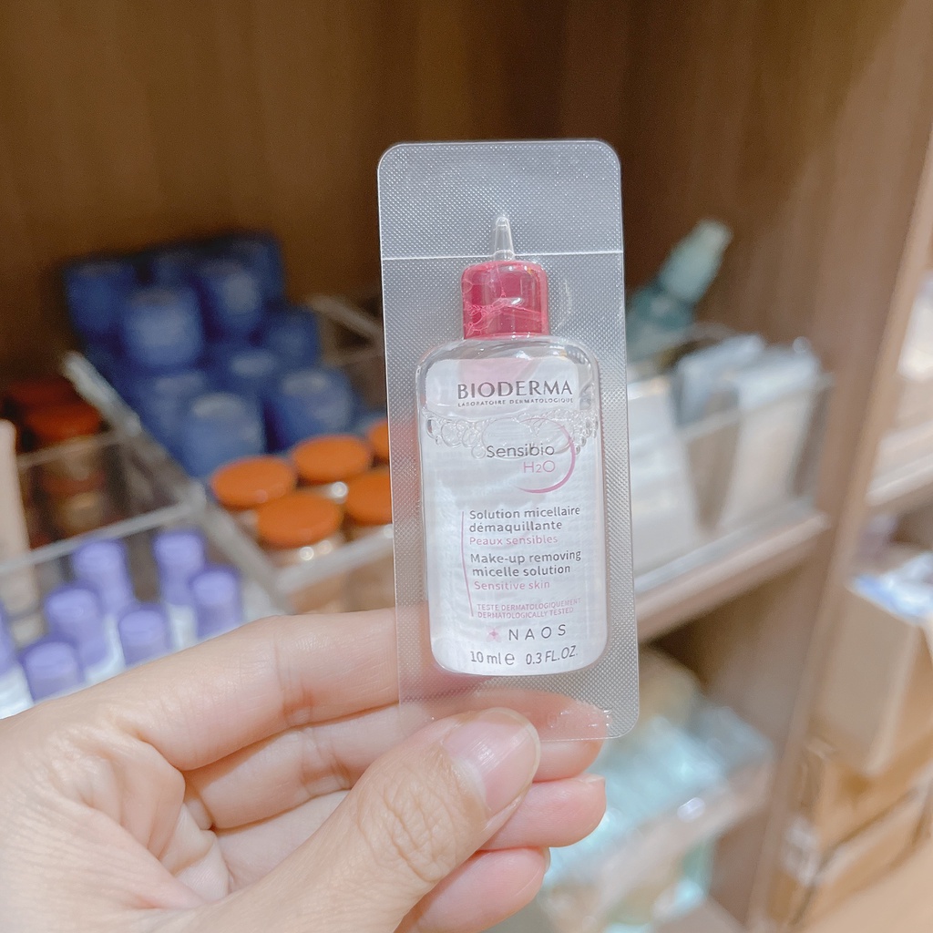 Nước Tẩy Trang Bioderma Cho Da Dầu, Da Nhạy Cảm Sebium/Sensibio H20 10ml