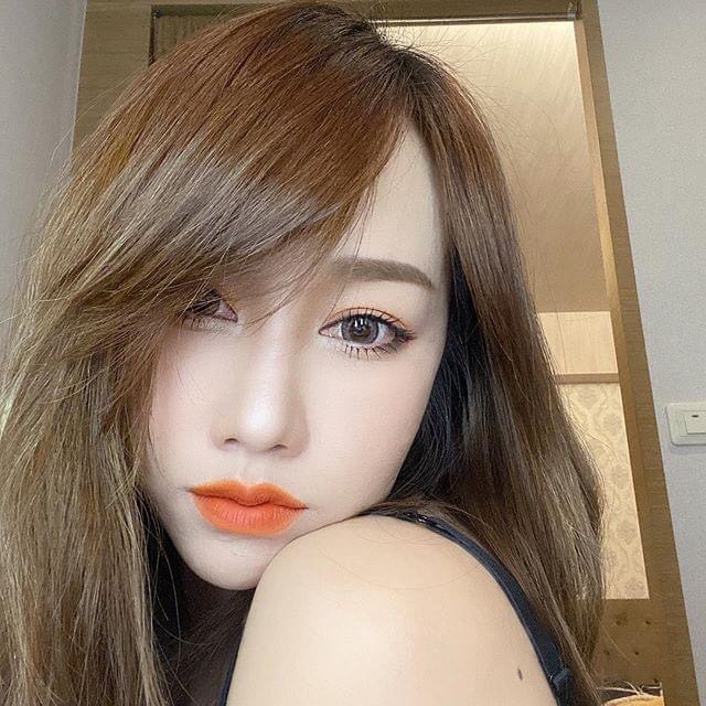 son hermès rouge matte và satin lipstick. son lì rouge hermes chính hãng siêu xinh , hermes 64, mẫu hot 2022