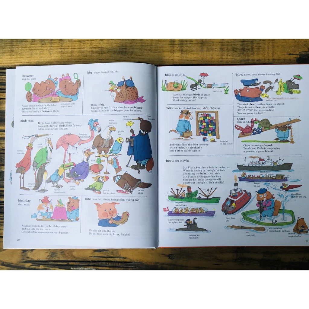 Sách Richard Scarry's Best Dictionary Ever, Từ điển tiếng anh - Á Châu Books