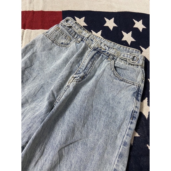 QUẦN JEAN SUÔNG HACK DÁNG 2HAND