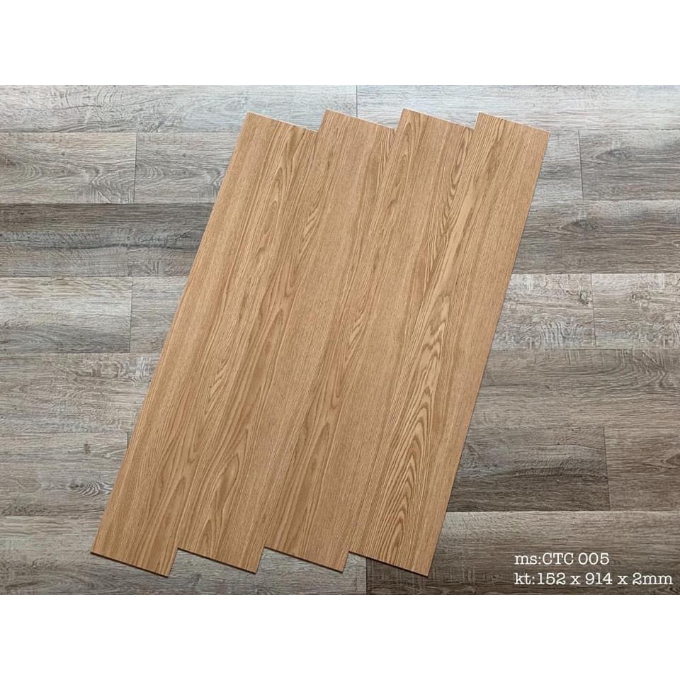 1 mét vuông Sàn nhựa giả vân gỗ có sẵn keo dán Vân sần, độ dày đủ 2mm