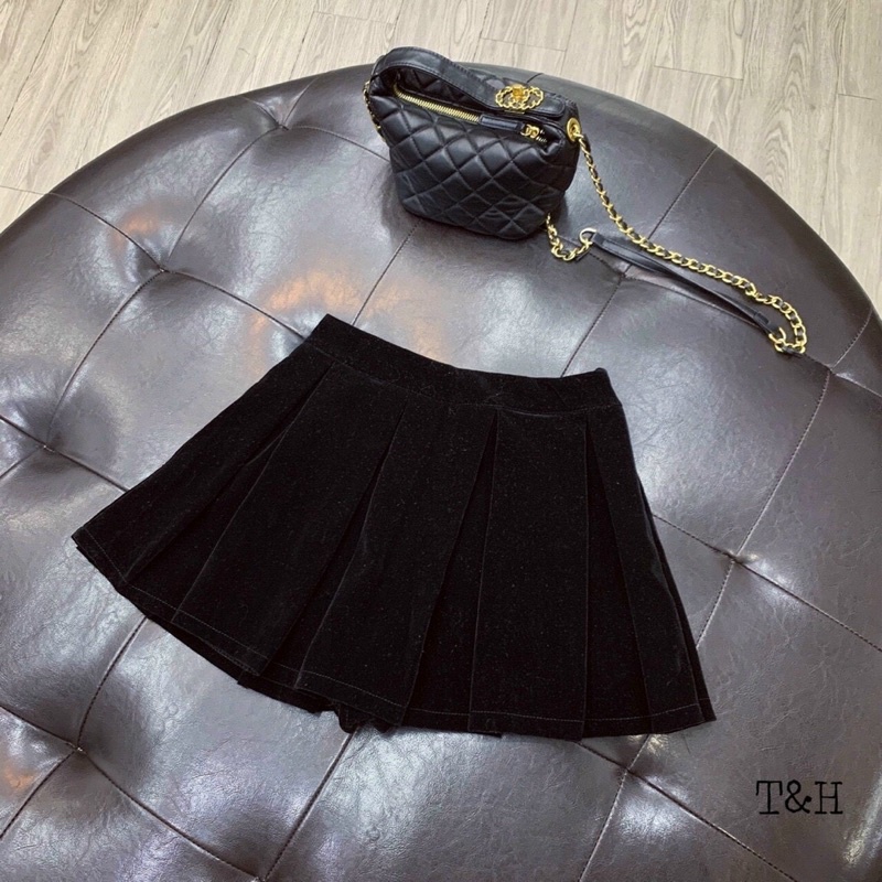 Chân váy ngắn xoè nhung xếp ly to siêu dễ thương
